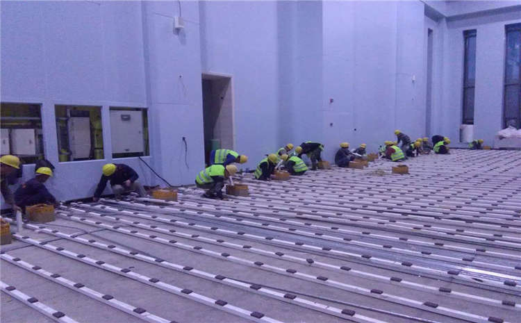 歐氏楓樺木羽毛球館木地板廠**去哪找？