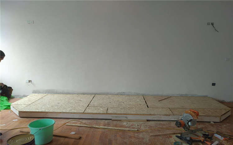 體育木地板要關(guān)注什么？