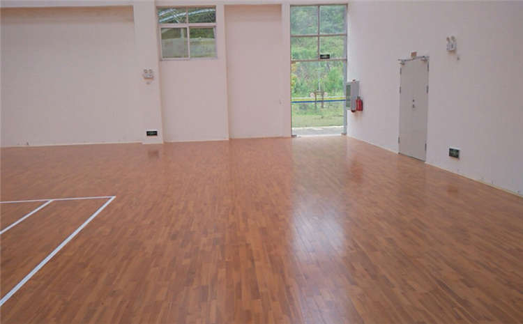 常見(jiàn)的體育運(yùn)動(dòng)地板生產(chǎn)廠家