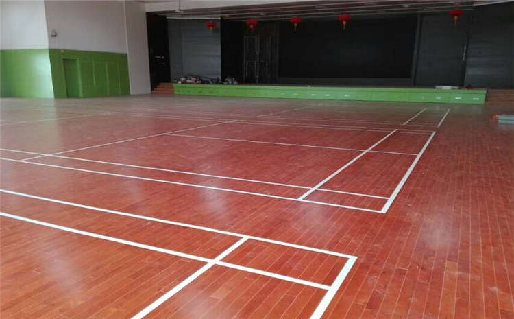歐氏楓樺木羽毛球館木地板怎么保養(yǎng)？