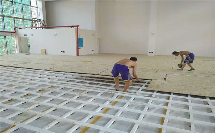 籃球場(chǎng)木地板面板價(jià)格怎么樣？