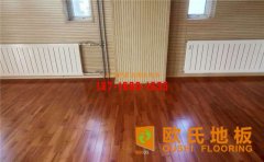 羽毛球木地板泡水了，該怎么辦？