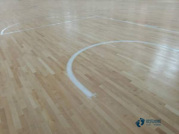 濮陽室內(nèi)運(yùn)動(dòng)場(chǎng)實(shí)木地板